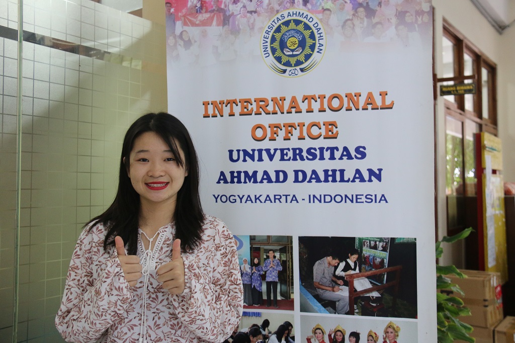Salah Pilih Jurusan, Luo Haiyan Raih Program Joint Degree ke UAD