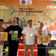 Ariq Salma Aimala dan Gadis Retno Adila, mahasiswa Prodi Bisnis Jasa Makanan Universitas Ahmad Dahlan (UAD) dalam Cooking Battle Olimpiade Mahasiswa Nasional 2024 (Dok. Eka)