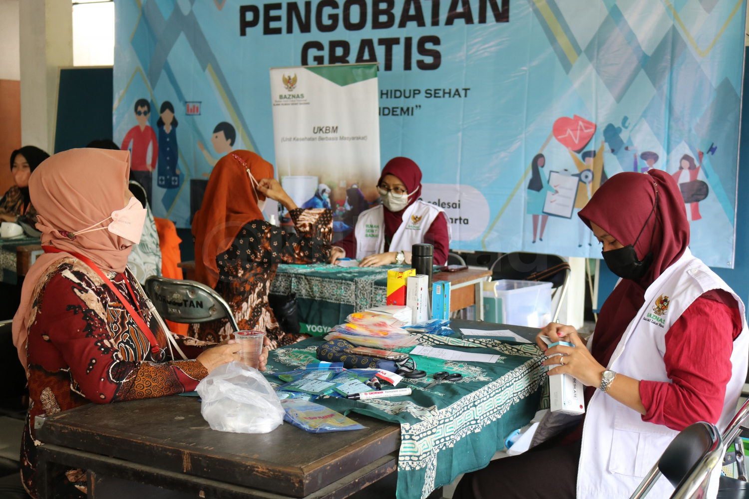 KKN-T UAD Adakan Pengobatan Gratis dan Edukasi Kesehatan - News Portal ...