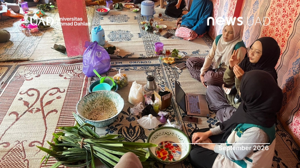 KKN UAD Kenalkan Sabun Cuci Piring dari Daun Pandan