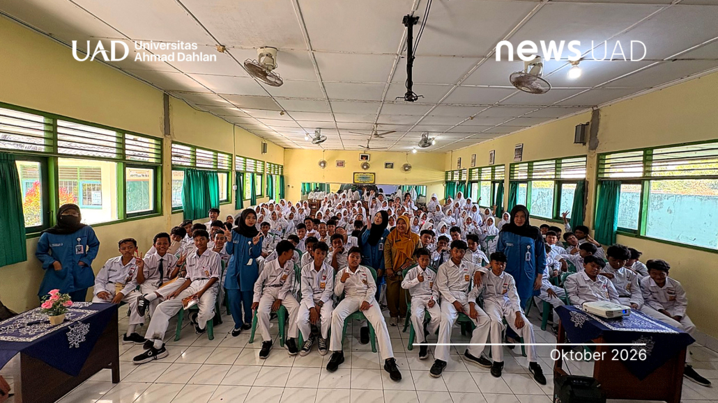 Mahasiswa Gizi UAD Gelar Program GENZI di SMPN 3 Berbah