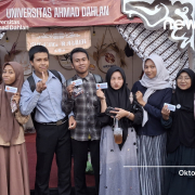 Tim Kriwul Universitas Ahmad Dahlan (UAD) ramaikan KMI Expo XV